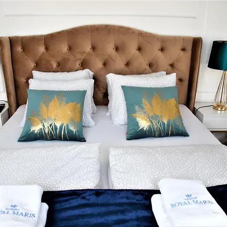 Apartament Grand Royal Maris Ustka - Najlepsza Lokalizacja, Bardzo Blisko Portu I Plazy, Parking, Nowy Kameralny Apartamentowiec, Scisle Centrum Екстер'єр фото