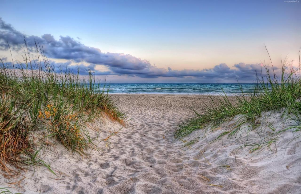 Grand Royal Maris Ustka: Near Port And