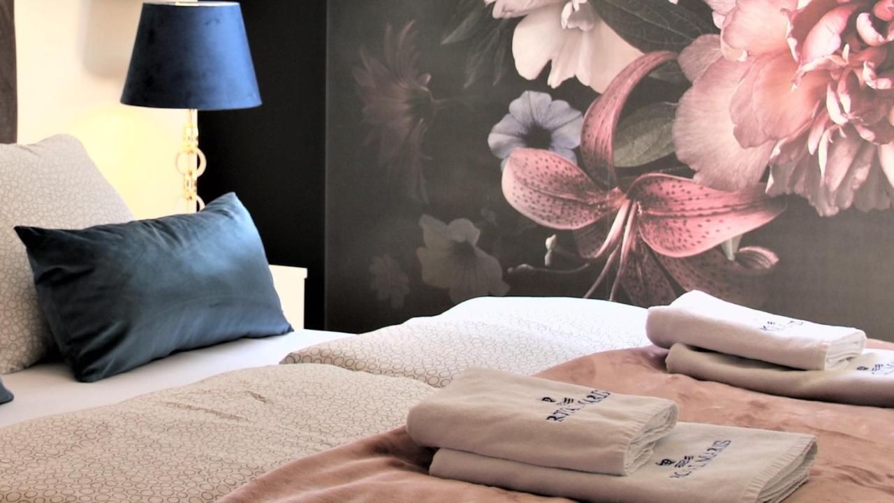 Grand Royal Maris Ustka: Near Port And Apartment *
